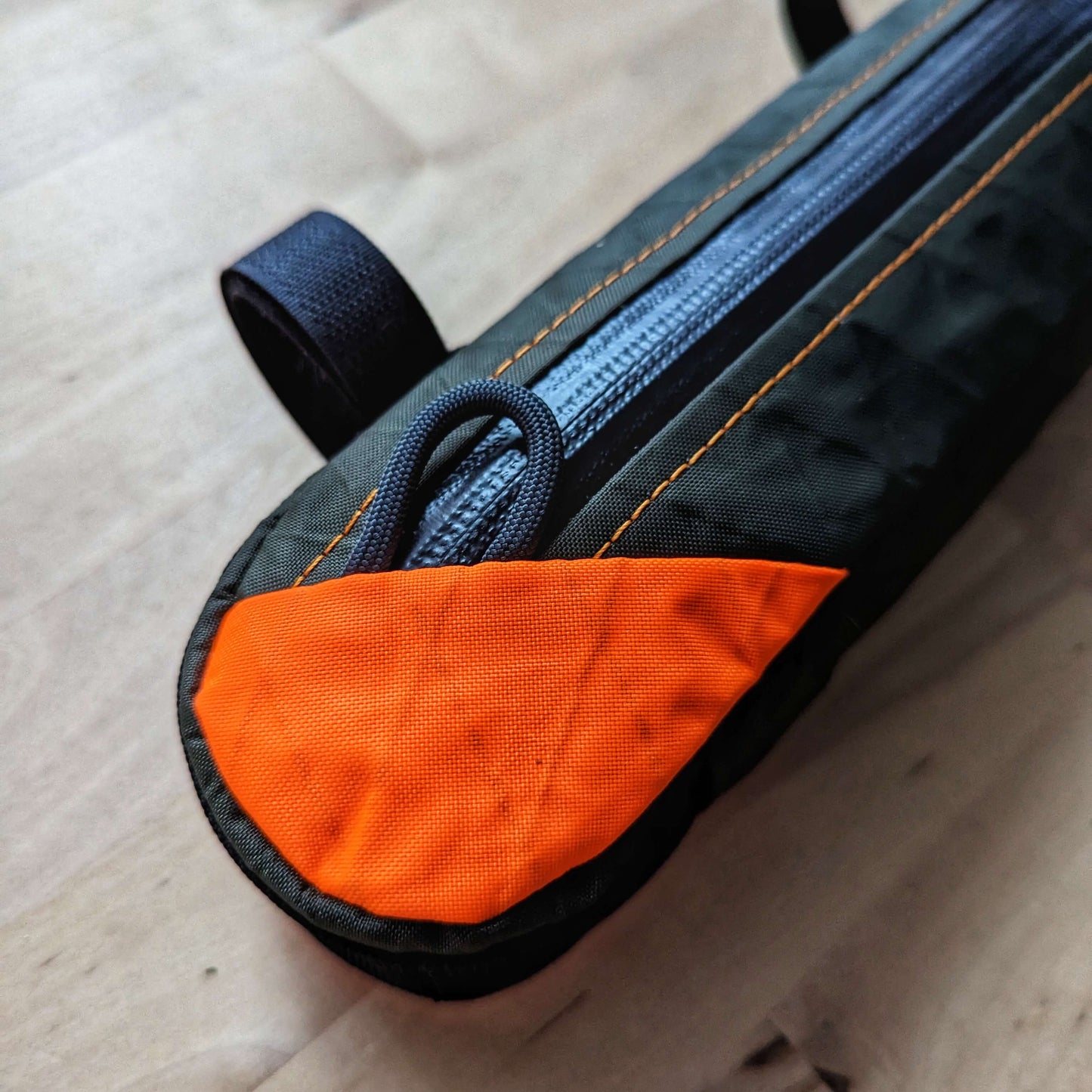 Hranoll - minimalist frame bag