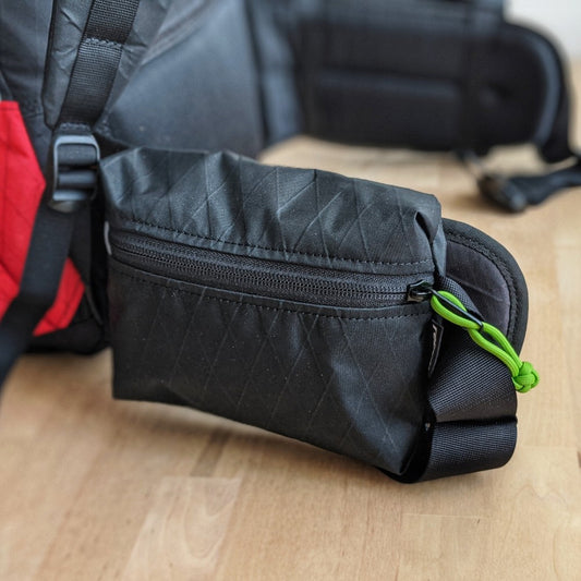 Rock - kapsa na bederní pás